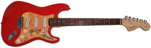 ריי מנזרק חתם על חתימה בגודל מלא אדום צבוע ביד אחת מסוג פנדר סטראטוקסטר גיטרה חשמלית עם ג 'יימס