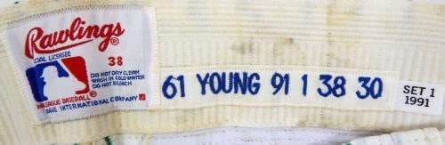 1991 ניו יורק Mets Young 61 משחק השתמש במכנסיים לבנים בסנט פטריק 38-30 71 - משחק משומש מכנסי MLB