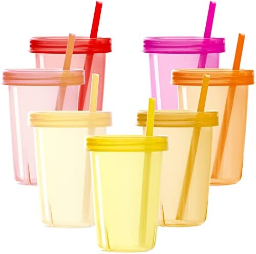 צעיר 7 מגדיר כוסות ילדים מפלסטיק עם מכסים וקשיות, 7 כוסות פעוטות לשימוש חוזר עם קשיות ב 7 צבעים ורודים