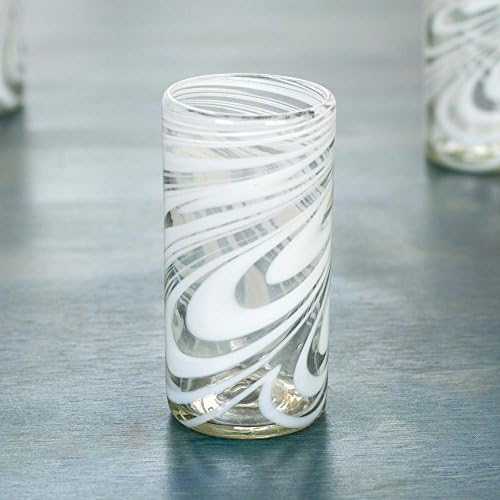 נוביקה מסתחררת כוסות כדורגל זכוכית לבנה