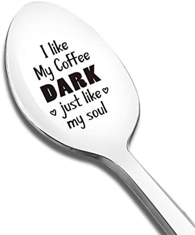 אני אוהב את הקפה שלי כהה בדיוק כמו כפית הקפה הנשמה שלי חרוט מתנה מצחיקה לנשים, מתנות כפית חובב קפה