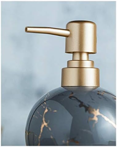 מדריך נוסטלגי מדריך קרמיקה סבון סבון פשוט בשירותים בבקבוקים שמפו שמפו מקלחת ג'ל קרם בקבוק בקבוק עיתונות