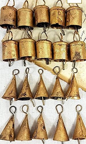 חבילה של 8 פעמוני פח הודי בצורת 8 פעמוני כפרי פעמון כפרי עם חלוץ מתכת פעמוני פרה למלאכה יום השנה למסיבת