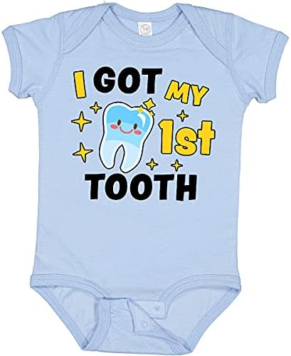 אינקטסטי קיבלתי את השן הראשונה שלי עם שן חמודה לתינוק גוף גוף