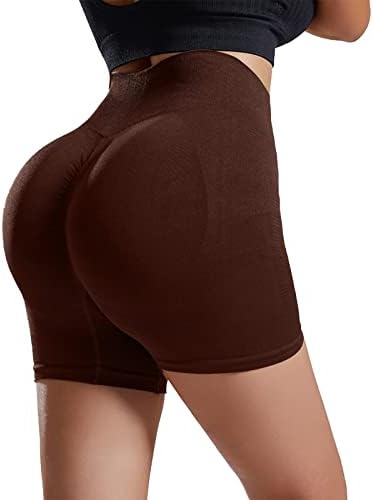נשים חלקות עם מכנסיים קצרים במותניים גבוהים מחייכים קווי מתאר מכנסיים קצרים קתרים להרים צבע אחיד