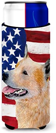 אוצרות קרוליין SS4251muk דגל אמריקאי ארהב עם כלב בקר אוסטרלי אולטרה חיבוק לפחיות דקיקות, יכול שרוול קריר