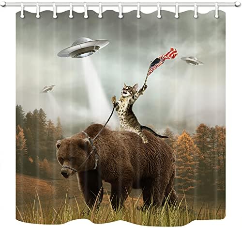 וילון מקלחת חייזרים של Shocur, חתול מצחיק רוכב על דוב חום על יער סתיו, דגל אמריקאי וחללית עבם,