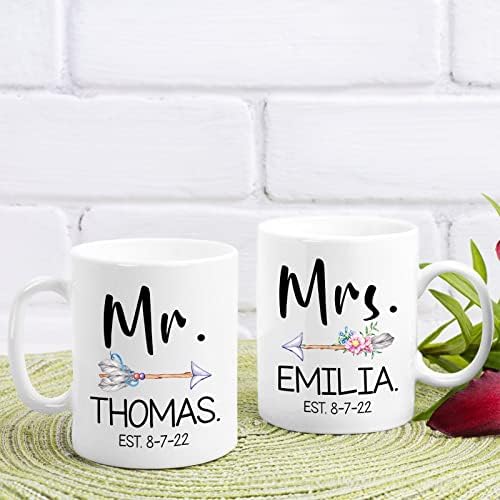 שם מותאם אישית עם ספל EST, זוג ספלי קפה סט, MRS & MR Ceramic Mug מותאם אישית, סט ספל חתונה של 2, עיצוב